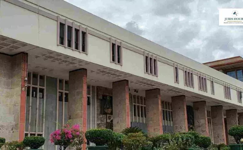 Delhi High Court Quashes Income Tax Reassessment for Adding Fresh Allegations Not Mentioned in Original Notice Delhi High Court Quashes Income Tax Reassessment for Adding Fresh Allegations Not Mentioned in Original Notice