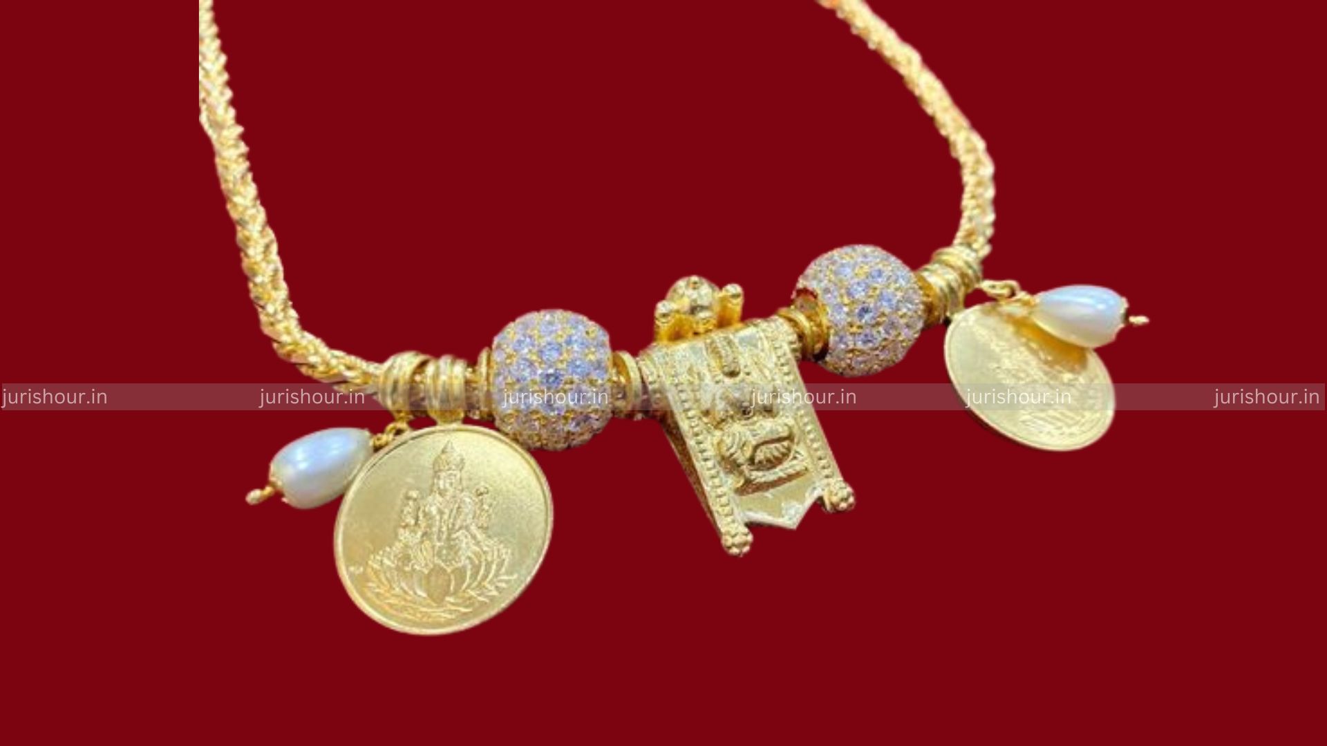 Customs Officer Forcefully Snatched Mangalsutra From Sri Lankan Citizen: Madras High Court Directs Enquiry Against Customs Officers Customs Officer Forcefully Snatched Mangalsutra From Sri Lankan Citizen: Madras High Court Directs Enquiry Against Customs Officers