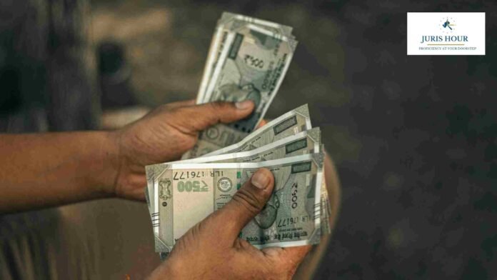 How much does a CBI officer earn?