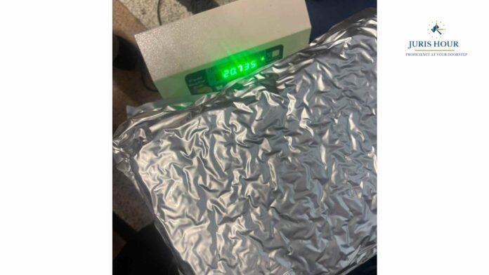 20.76 Kg Hydroponic Weed Seized at Delhi IGI Airport; Bangkok Passenger Arrested Under NDPS Act 20.76 Kg Hydroponic Weed Seized at Delhi IGI Airport; Bangkok Passenger Arrested Under NDPS Act