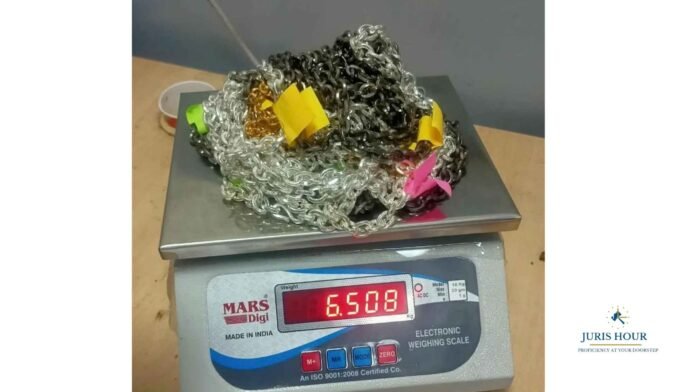 Gold Smuggling Gang Busted at Delhi Airport; 6.5 Kg Gold Worth ₹9 Crore Seized Gold Smuggling Gang Busted at Delhi Airport; 6.5 Kg Gold Worth ₹9 Crore Seized